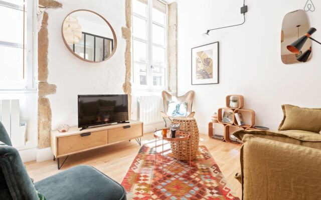 Fabulous Apartment in Vieux Lyon