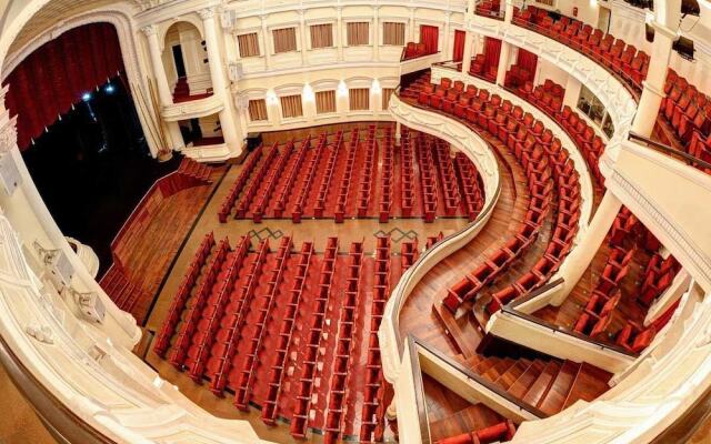 New Tresor River and City View Apartment