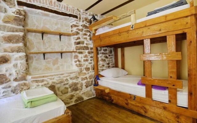 Tequila Bar Hostel - Adults Only