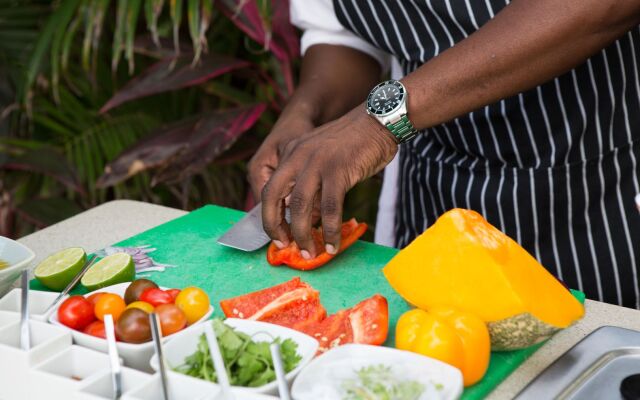 Hermitage Bay - All Inclusive