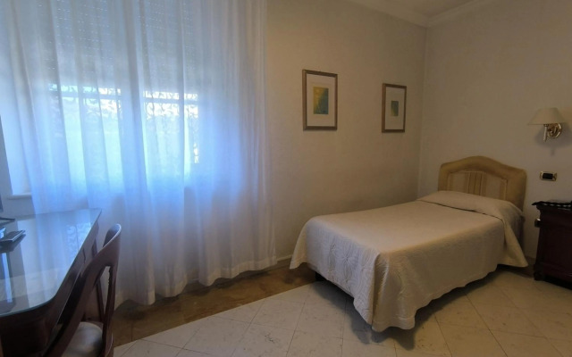 Mariano IV Palace Hotel