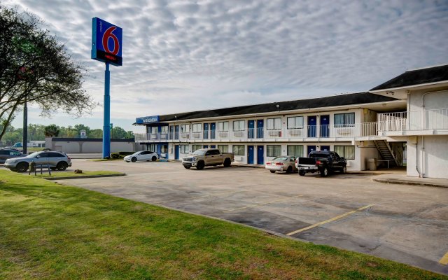 Motel 6 Port Allen, LA - Baton Rouge