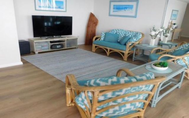 5 'The Point' 5-7 Mitchell Street - Large Balcony And Great Water Views – Guest Rooms – Soldiers Point