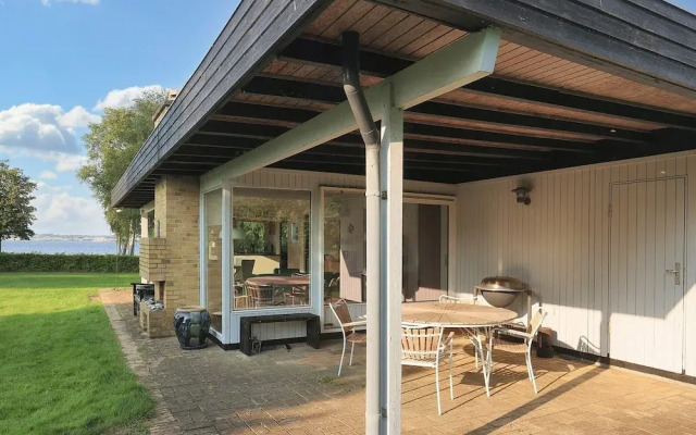 5 Person Holiday Home in Stubbekobing