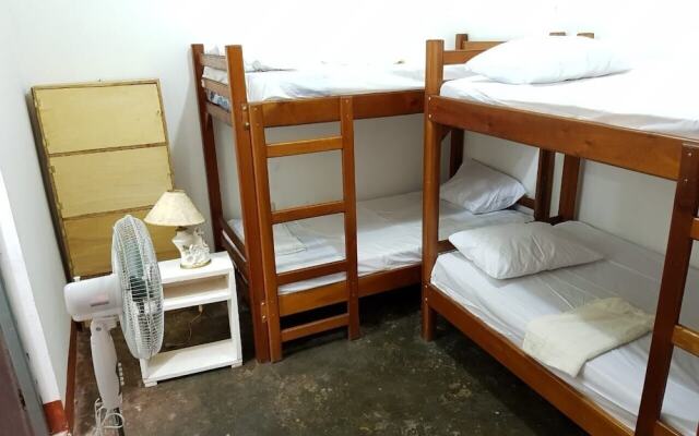 Urcututo House - Hostel