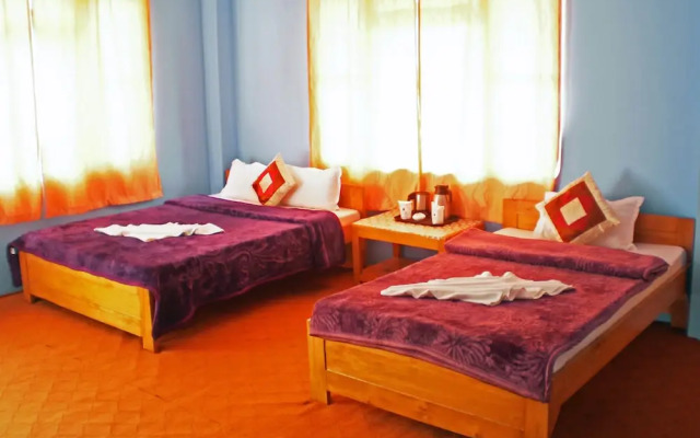 Hotel Tenzing Retreat