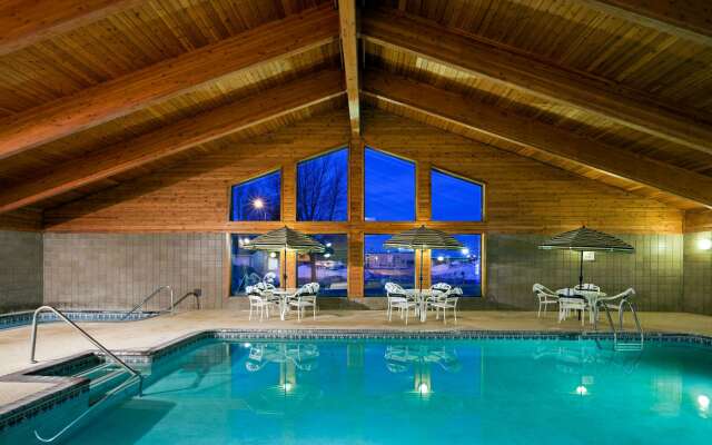 AmericInn by Wyndham Worthington