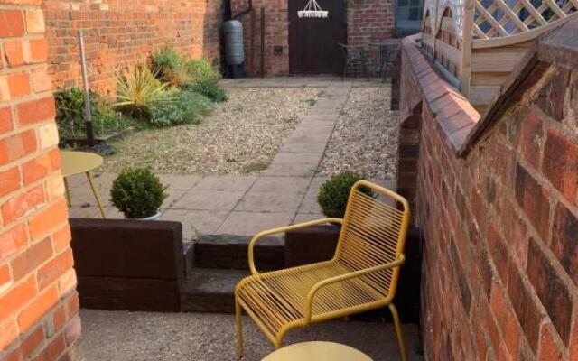 Residential 2 bed house near Lincoln city centre