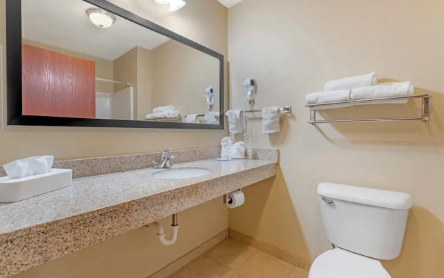 Red Roof Inn Charlestown