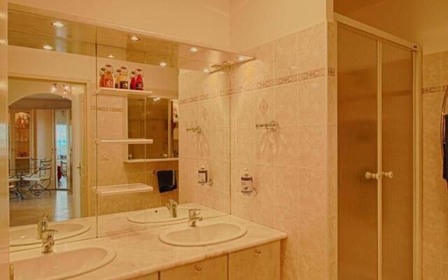 Appartement Ajaccio, 2 pièces, 4 personnes - FR-1-61-540