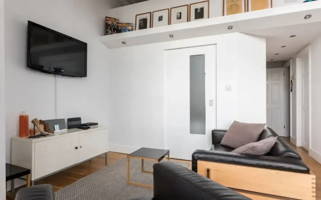 Immaculate 1-bed Apartment on Hove Seafront