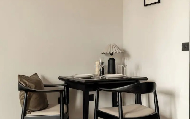 Moment Blythswood Street