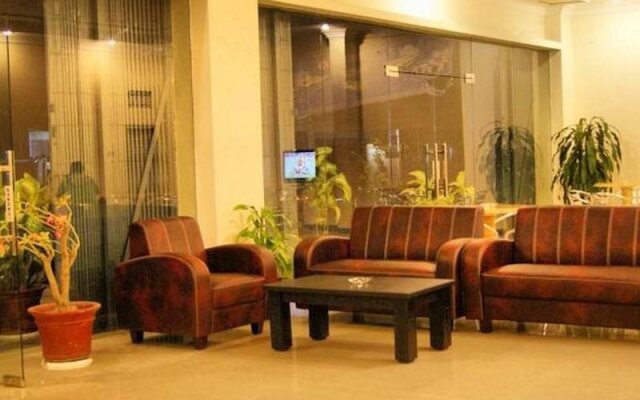 Palu City Guest House RedPartner