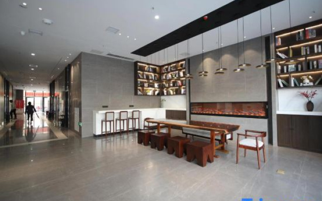 Zhoukou Baisheng International Hotel