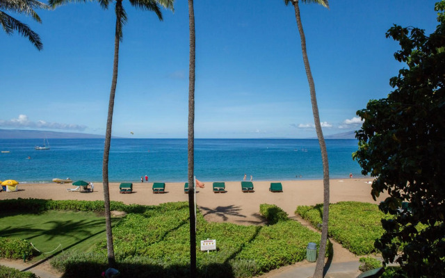 Outrigger Kaanapali Beach Resort