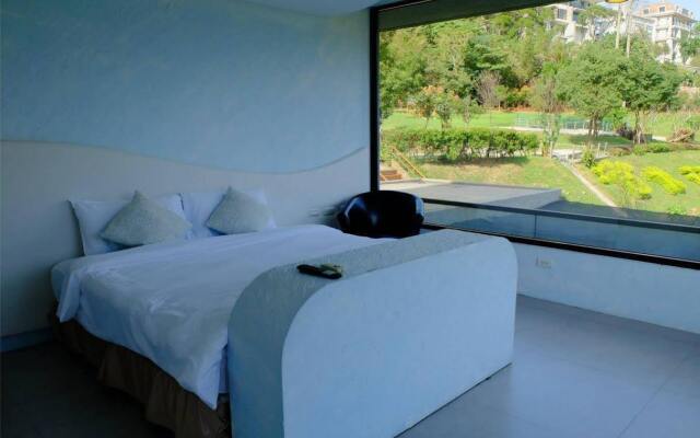 Sunrise Villa