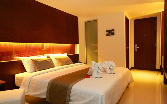 Collection O The Bangkok Airport Link Suite