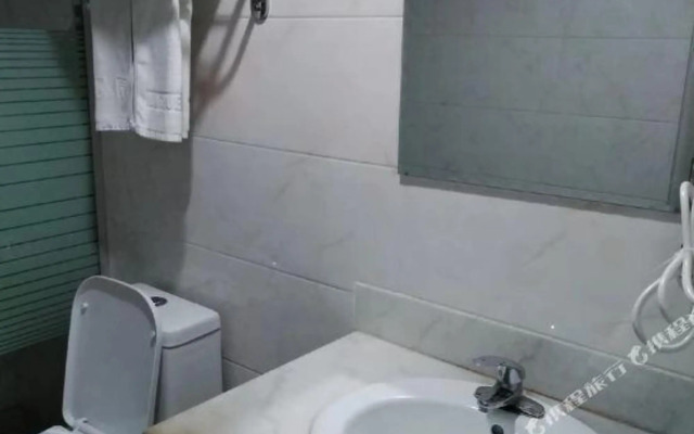 Mingyue Hotel