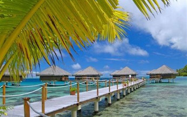 Royal Huahine Resort