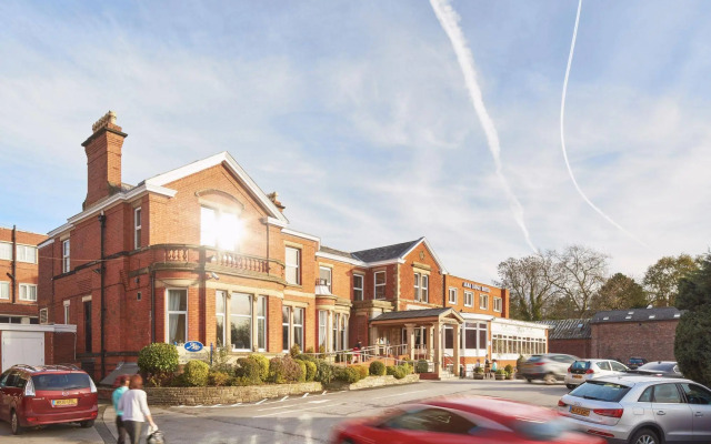 Alma Lodge Hotel & Events Venue