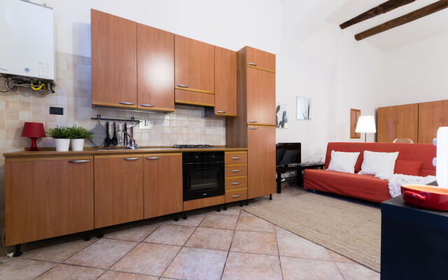 Senzanome - Old Town - Bologna