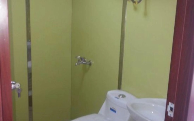 Hongfengle Hostel