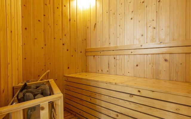 City House Apartment - Sunshine Residence