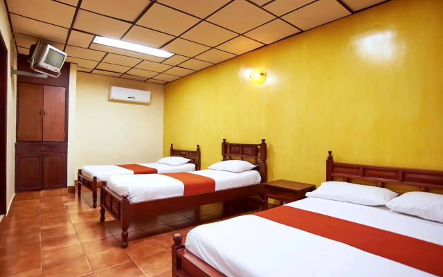 Hotel Mary