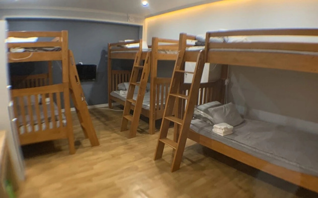 Yeosu Nangman Guest House