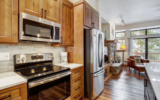 Village Point 308