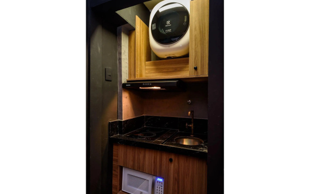Studio Design a 150m da Praia | NSC 1085/315