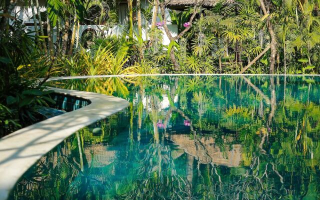 NgapaliI Bay Villas & Spa