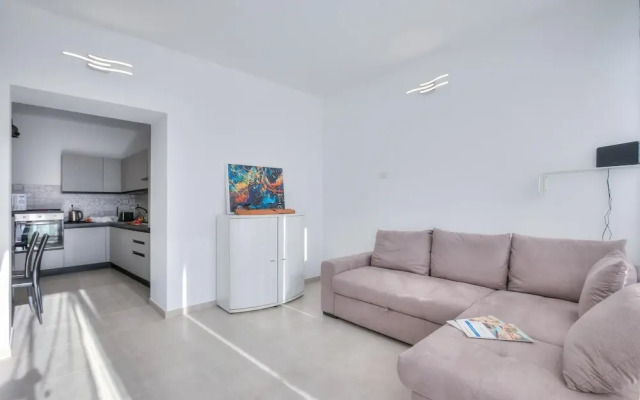 Darma s House 3 Minutes From Monate Lake