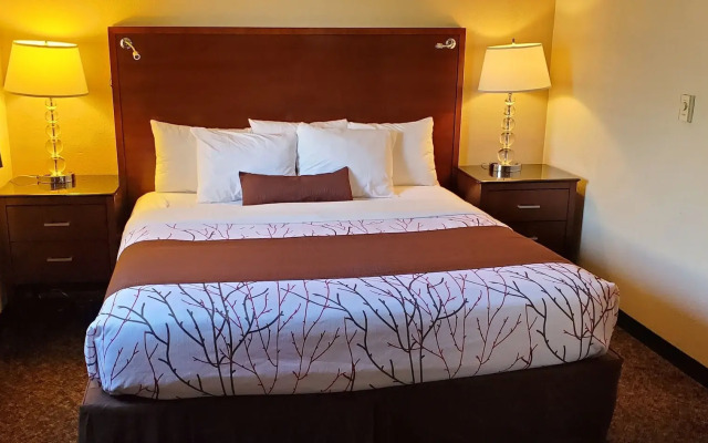 Olympic Inn & Suites