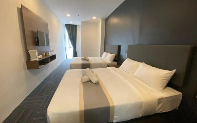 WE Hotel