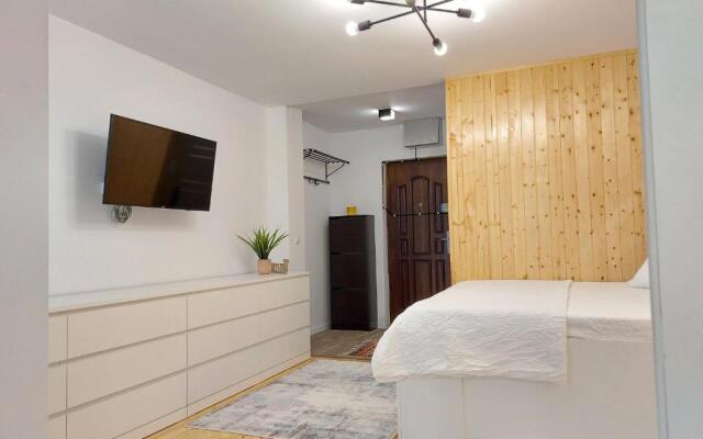 Studio 22