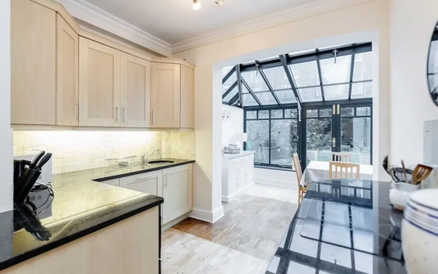 Flat Big Garden Super Price Hammersmith