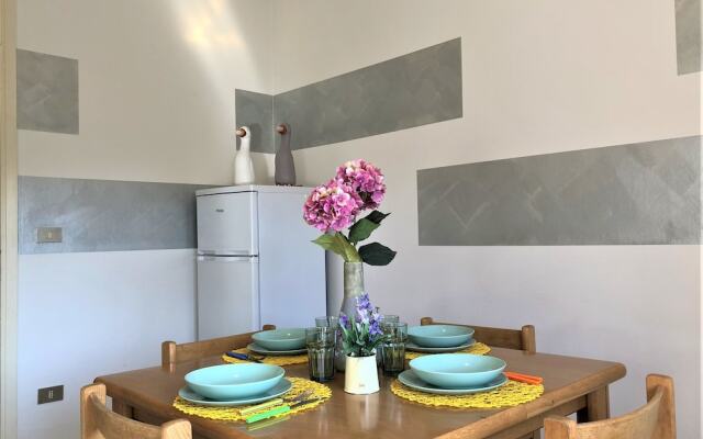 Isa Garden Apartments