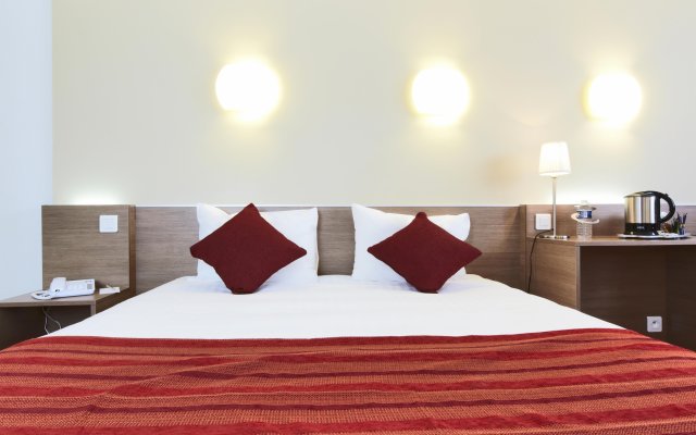 Campanile Paris 12 — Bercy Village