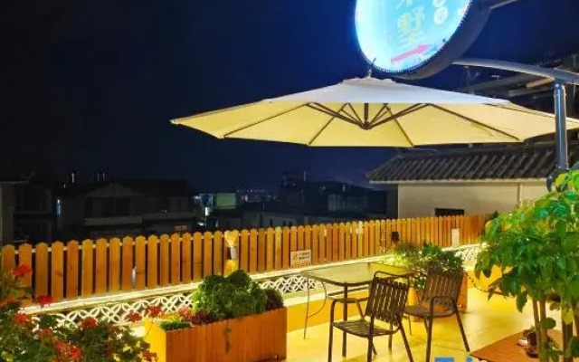 Yunduo Ashely Yunni Alley Meishu (Gucheng Nanmen Branch)