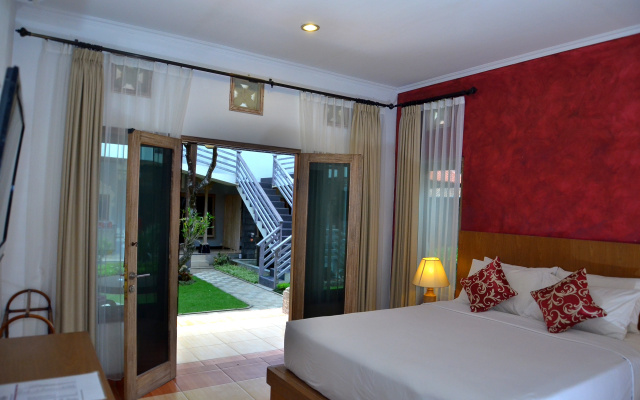 Puri Sading Hotel – Guest Rooms – Denpasar