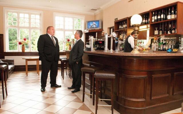 Best Western Russell