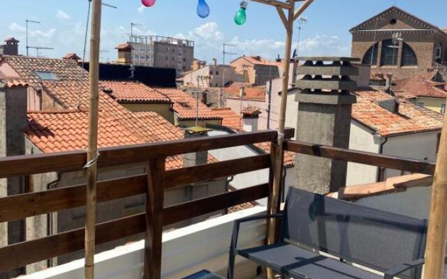 LAGUNA BLU Camera SOLE con terrazza panoramica in comune