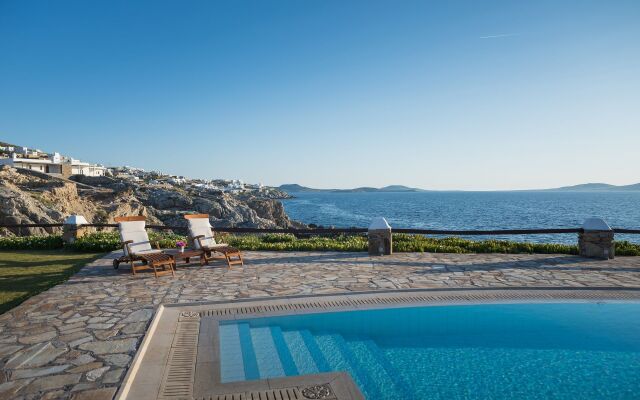 Mykopetra Villas