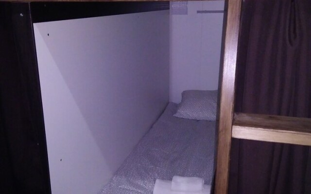 Cub-a Capsule hostel