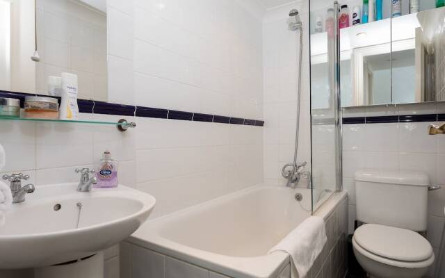 1 Bedroom Flat In Brixton