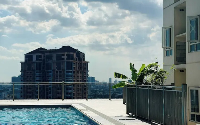 Cozy Staycation With Netflix, Pool, Ps4, Board Games