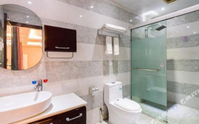 Gongbaofu Hotel