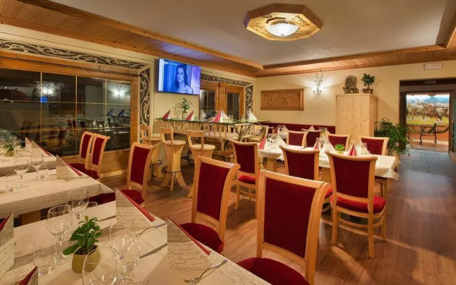 Hotel Duc De Rohan