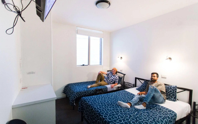 YHA Hobart Central